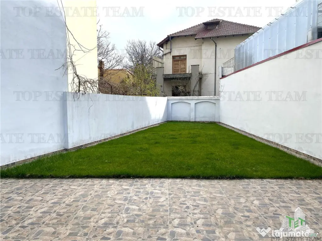 Casa interbelica renovata, de in zona Dacia