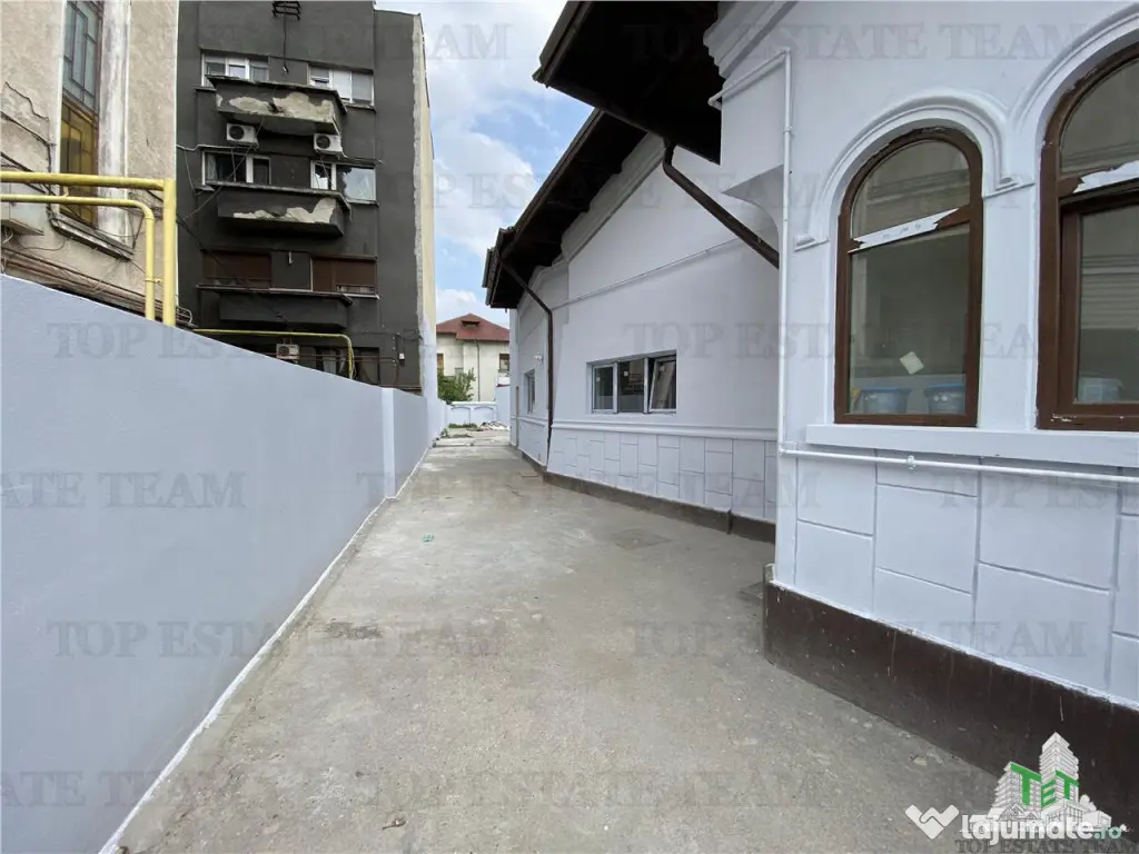 Casa interbelica renovata, de in zona Dacia