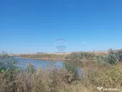 Oportunitate dezvoltare: 10.032 mp cu front la lac, lotizat 