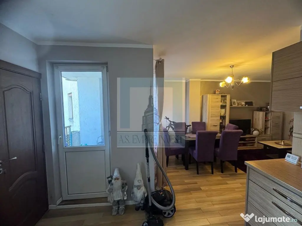 Apartament 3 camere – Centrul Civic | Bd. Mihail Kogăl...