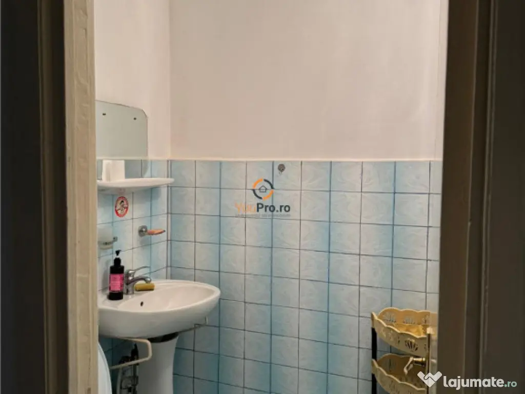 Apartament 3 camere Decomandat la Parter Zona Girocului / Sp