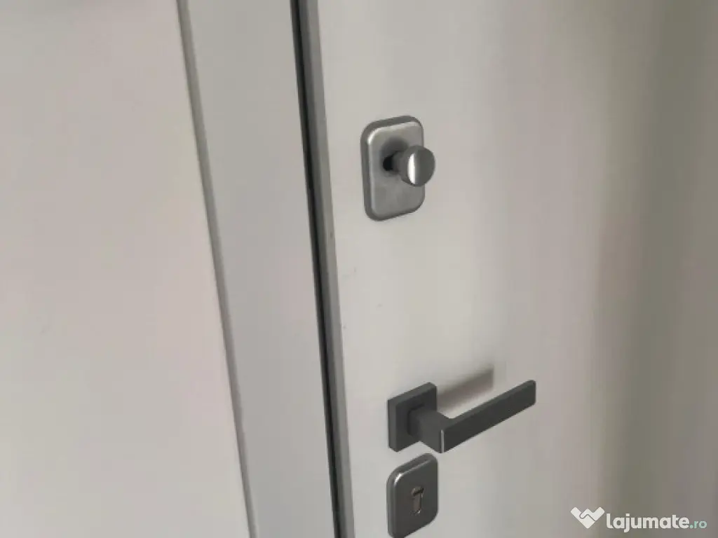 2 camere Nusco City Park la cheie, proprietar