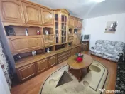 Apartament cu 2 camere de închiriat în zona Central 