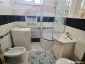 Apartament cu 2 camere de închiriat în zona Central 