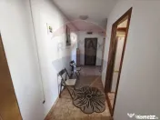 Apartament cu 2 camere de închiriat în zona Central