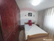 Apartament cu 2 camere de închiriat în zona Central 