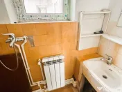 Apartament 2 camere cu centrala pe gaz / 35000 EURO 