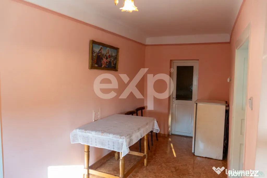 Casă+anexe, 1400 mp teren - 20 min Urbano, 30 min Cluj, 0 C