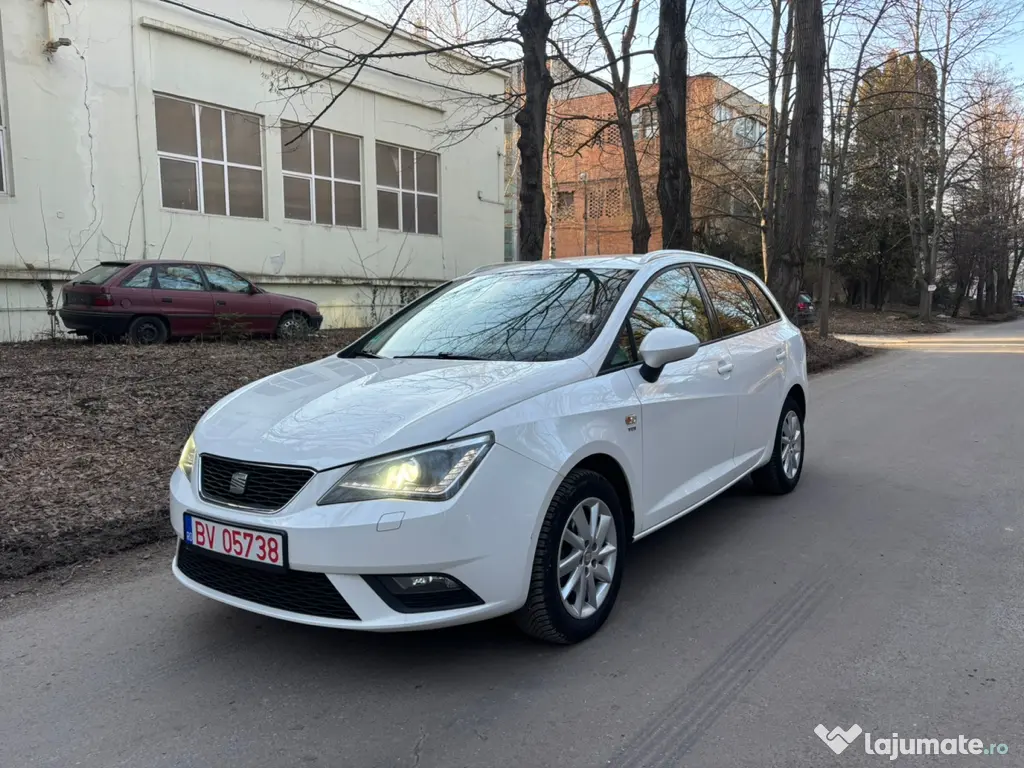 Seat Ibiza an 2013 diesel motor 1600 cm euro 5 Climatonic