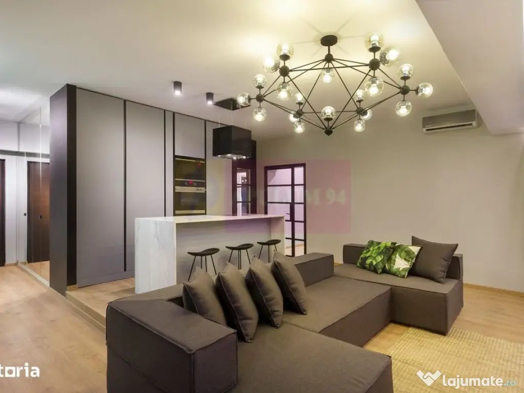 Apartament cu 3 camere, balcon și loc de parcare in gara...