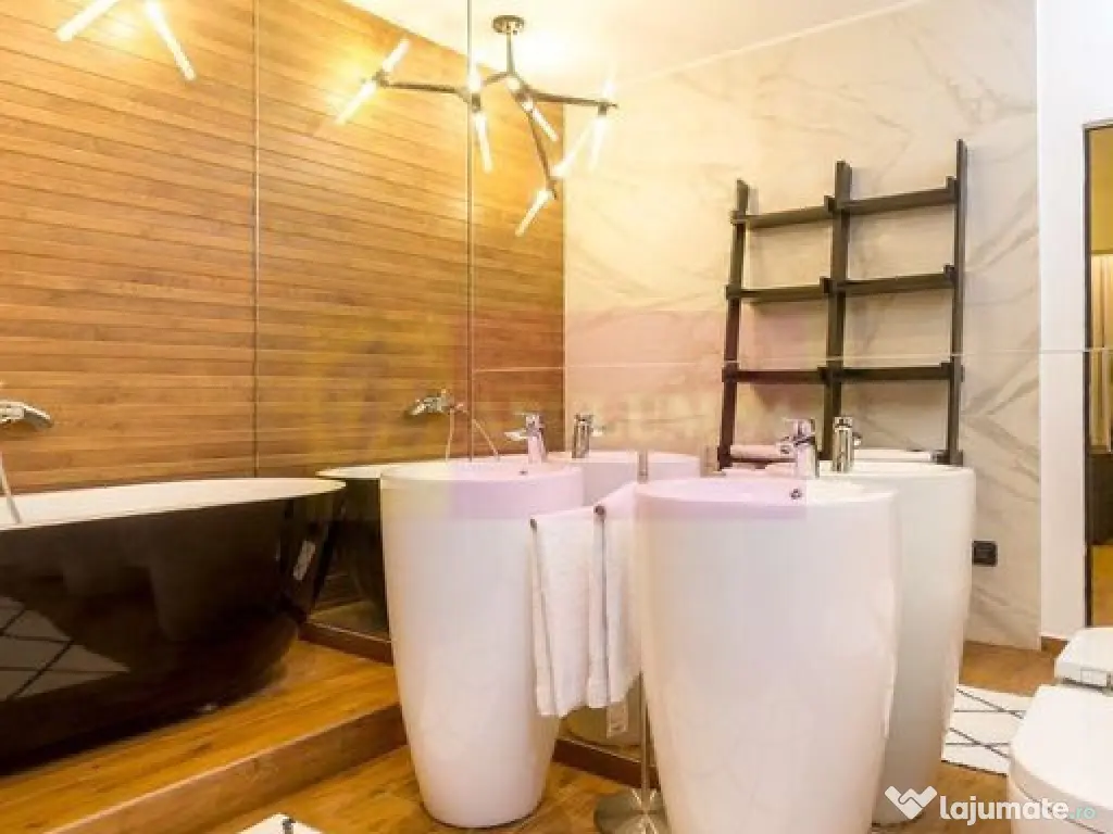 Apartament cu 3 camere, balcon și loc de parcare in gara...