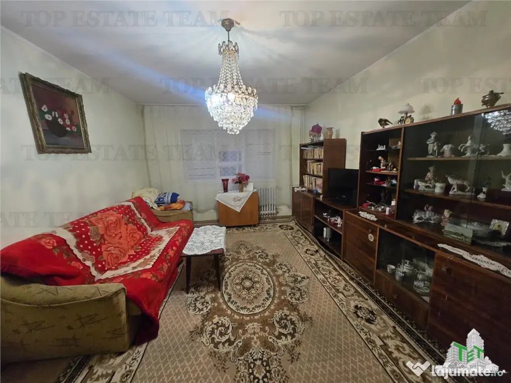 Apartament 3 camere Uverturii