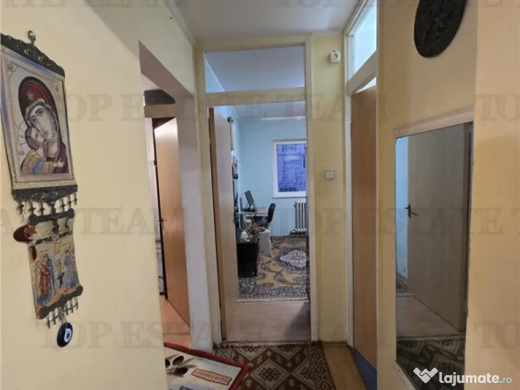 Apartament 3 camere Uverturii