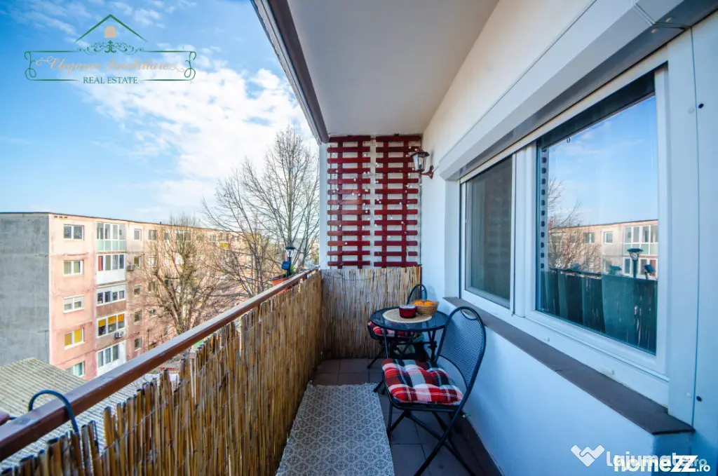 Apartament cu 5 camere si centrala proprie, zona Aurel Vlaic