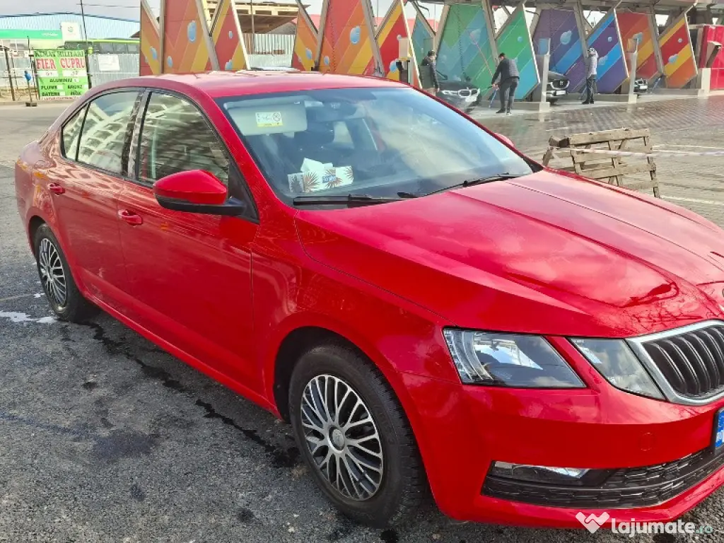Skoda Octavia SMart 1.0 TSI, 115 CP, cutie manuala