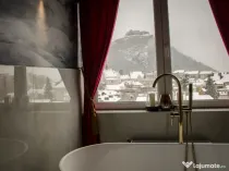 Apartament exclusivist de inchiriat-3 camere-2 bai-zona Ultracentrala