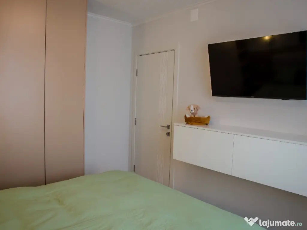 Apartament exclusivist de inchiriat-3 camere-2 bai-zona Ultracentrala