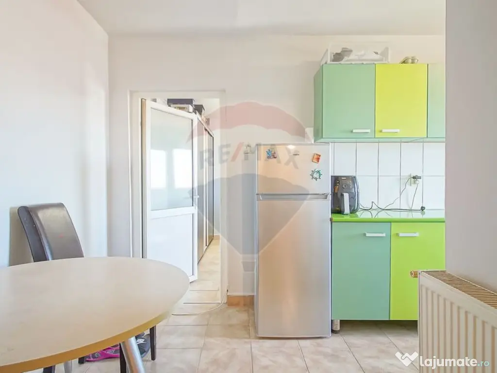 Comison 0% | Apartament cu 3 camere, etaj intermediar, Ba...