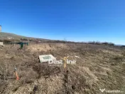 Loturi de Teren Fermelor Strada Plantelor