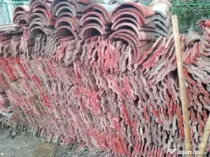 Vand tigle din beton si coame