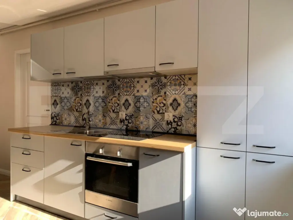 Apartament modern de 3 camere, 82mp, zona Eroilor