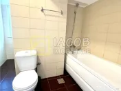 Apartament 2 camere decomandate, zona Curtea de Apel, Bacau 