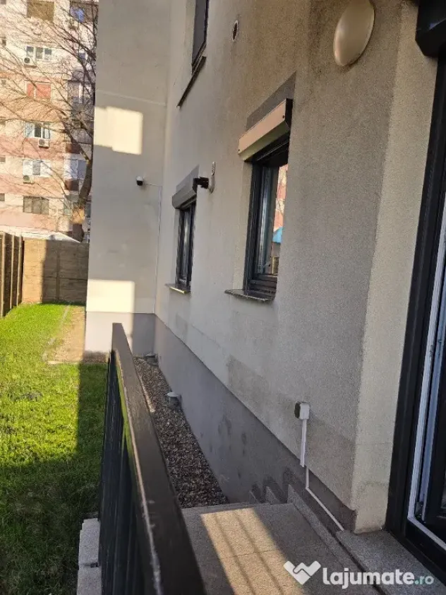 3 camere Mobilat utilat Complet bloc 2013