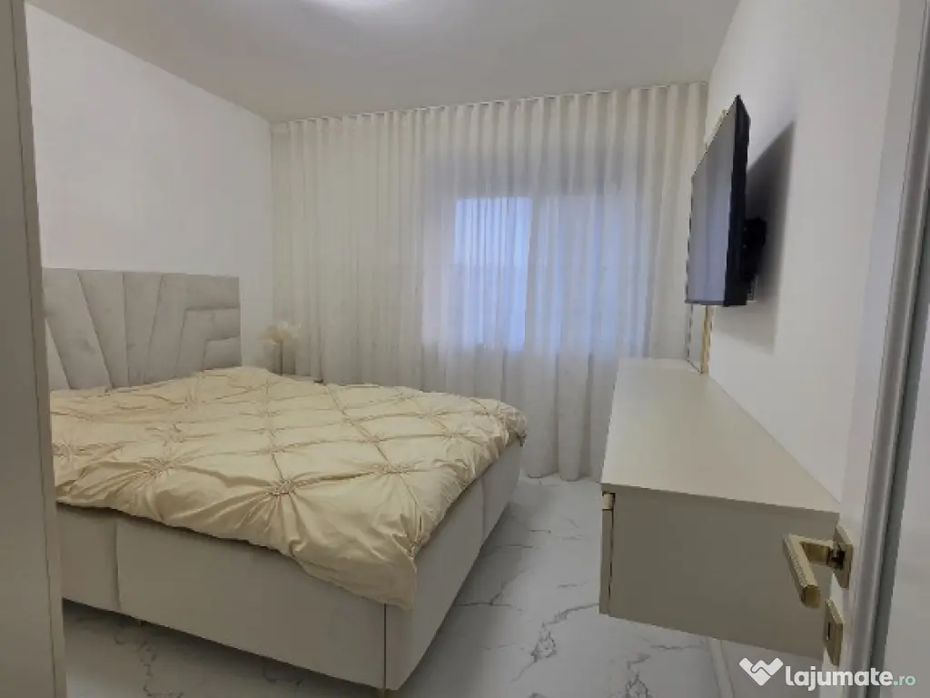 3 camere Mobilat utilat Complet bloc 2013