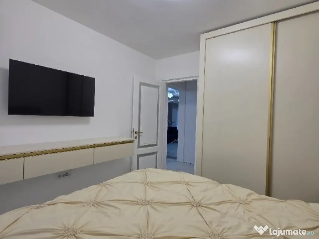 3 camere Mobilat utilat Complet bloc 2013