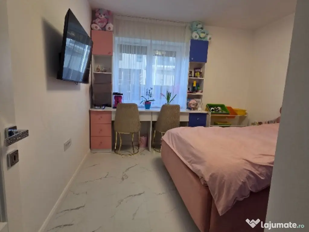 3 camere Mobilat utilat Complet bloc 2013