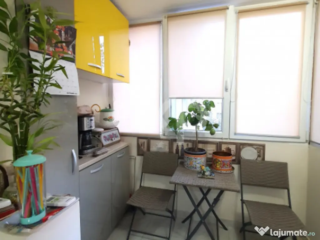 Apartament 4 camere | Decomandat | Renovat