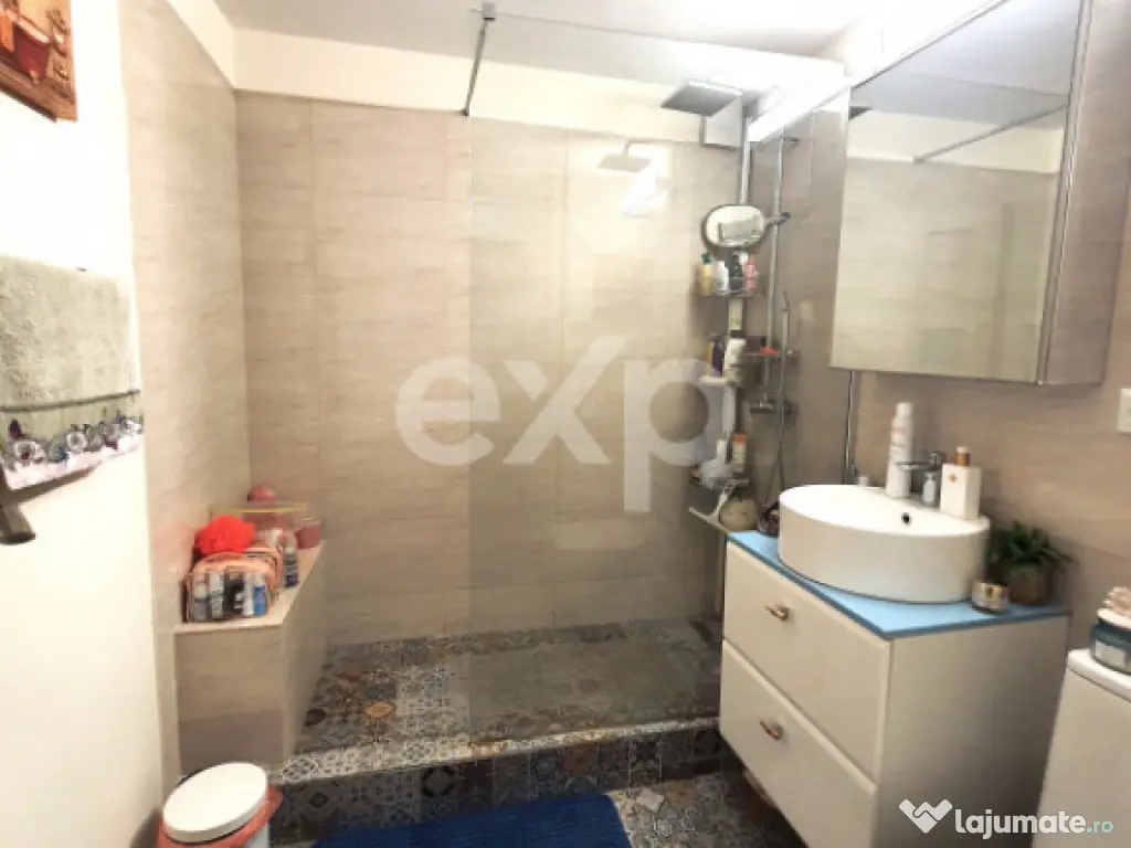 Apartament 4 camere | Decomandat | Renovat
