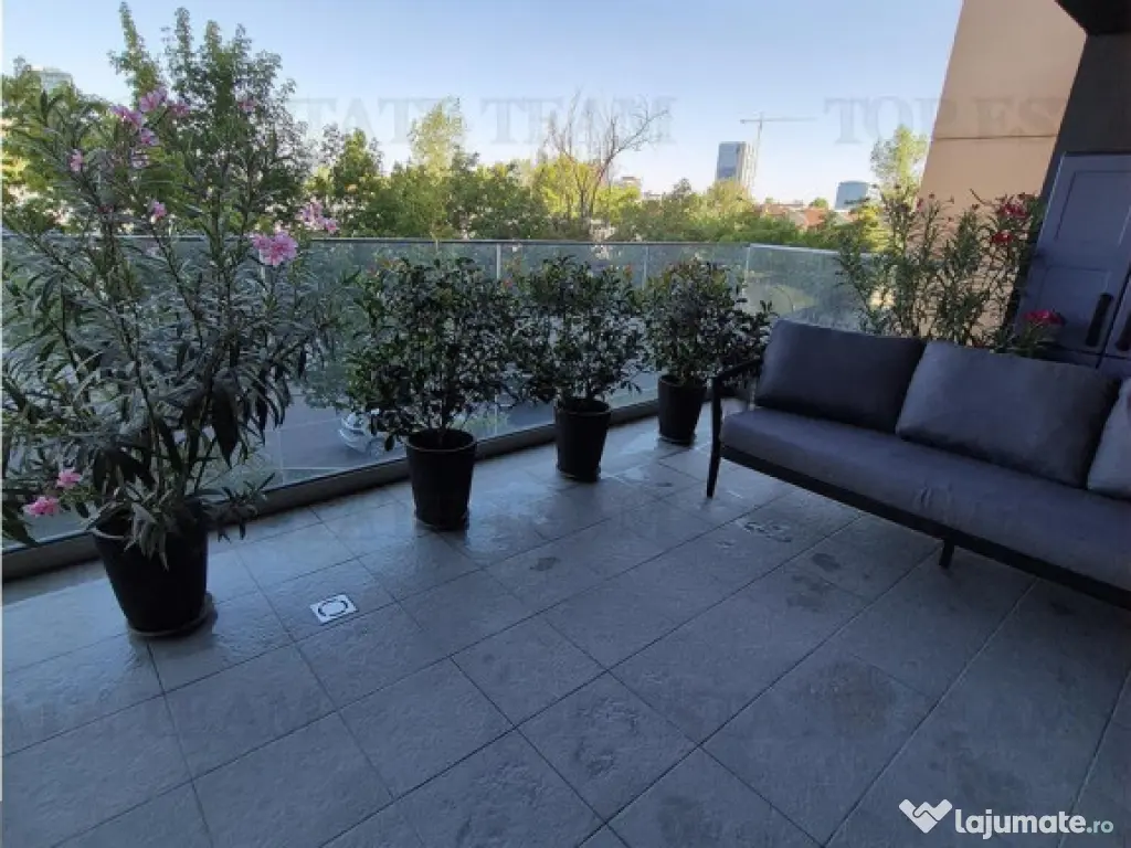 Apartament 3 camere de in zona Piata Presei