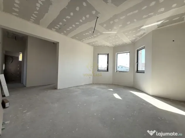 Casa 3 Dormitoare/Garaj/Terasa cu Teren Generos de 650MP