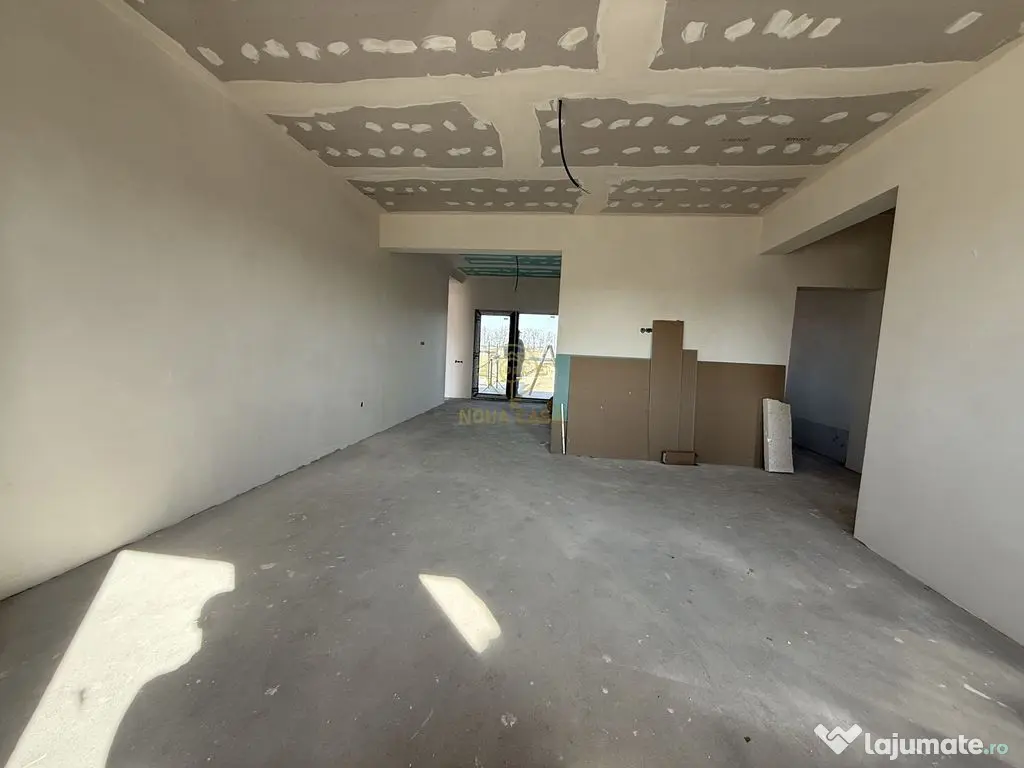 Casa 3 Dormitoare/Garaj/Terasa cu Teren Generos de 650MP