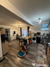 Apartament 3 camere 60 mp | Balcon 8 mp | Pivniță | Garaj