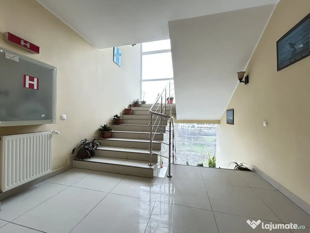 Hotel Austin D+P+3E de inchiriat - ideal birouri/clinica/...