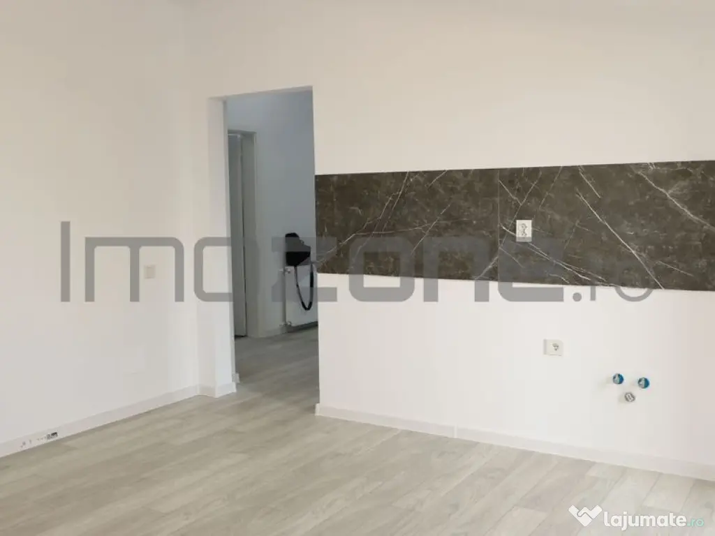 3 CAMERE LA PARTER CU CURTE PROPRIE DE 57MP, 2 BAI, POZIT...