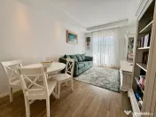 COSMOPOLIS - Apartament 2 camere tip studio, vedere piscina 