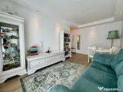 COSMOPOLIS - Apartament 2 camere tip studio, vedere piscina 