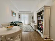 COSMOPOLIS - Apartament 2 camere tip studio, vedere piscina 