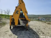 Buldoexcavator JCB 3CX 2002 