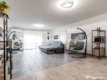 Casă modernă (2021) – Priveliște panoramică spre Lu...