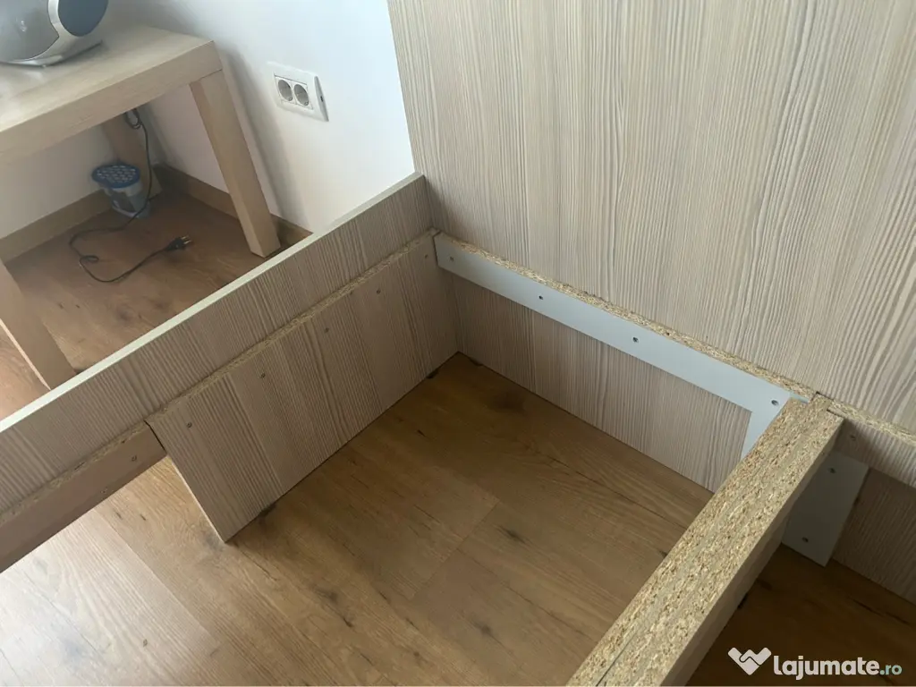 Pat dormitor cu sertare