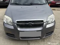 Vând Chevrolet Aveo