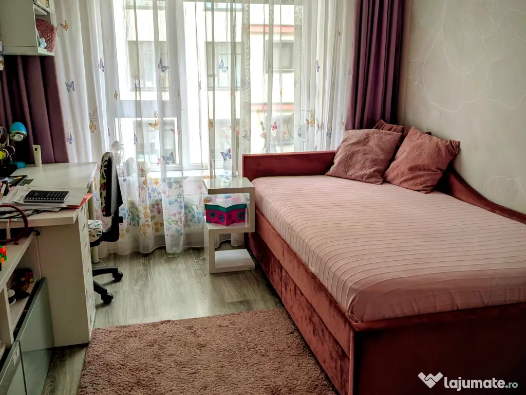 vânzare 4 camere lux, vedere lac, zona Floreasca Aviației