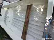 Barca cu motor din fibra 