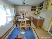 Casă bătrânească modernizată 74 mp + 73 mp anexe teren 