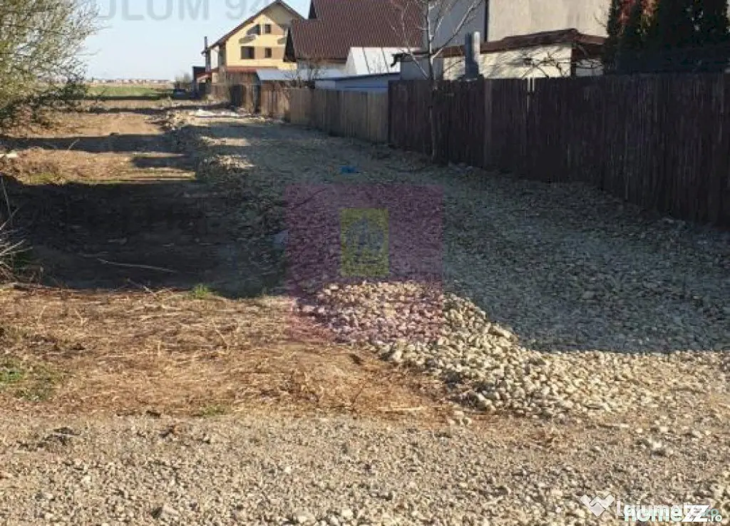 Gulia, lot de casa 528 mp, cu utilități în apropiere