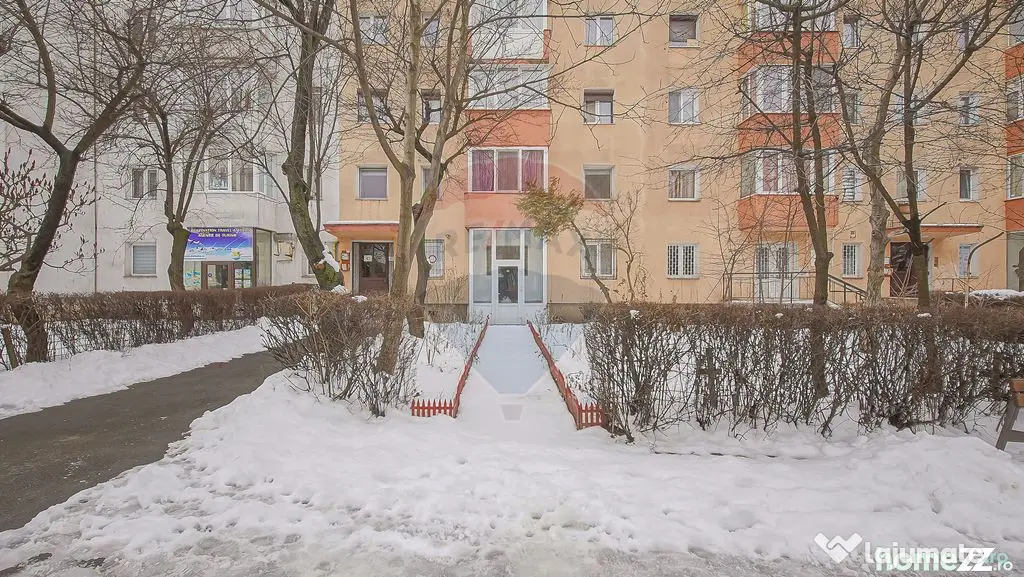 SPATIU DE BIROURI | BULEVARDUL ALEXANDRU VLAHUTA NR. 21 |
